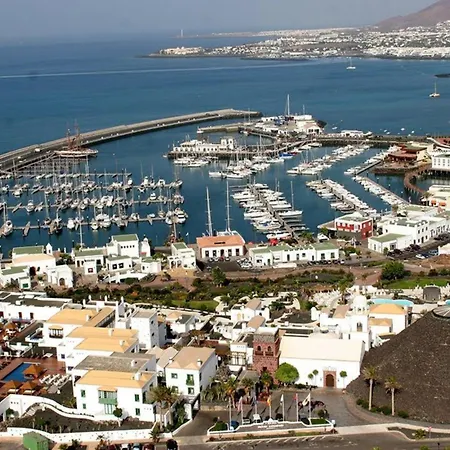 Las Brisas, 98 * 普拉亚布兰卡