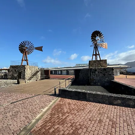 假日公园 Las Brisas, 98 *