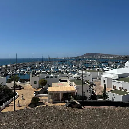Las Brisas, 98 假日公园 *
